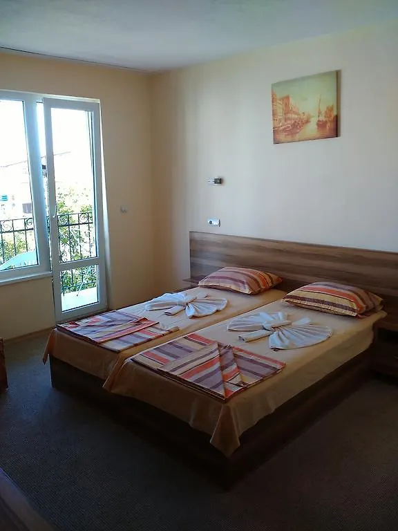 **  פרימורסקו Fits Guest House בולגריה